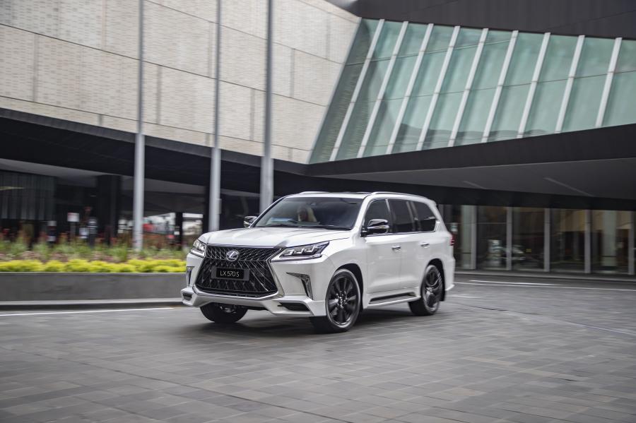  Lexus LX570 S (URJ200) 2018 года  (AU) (фото 8 из 8)